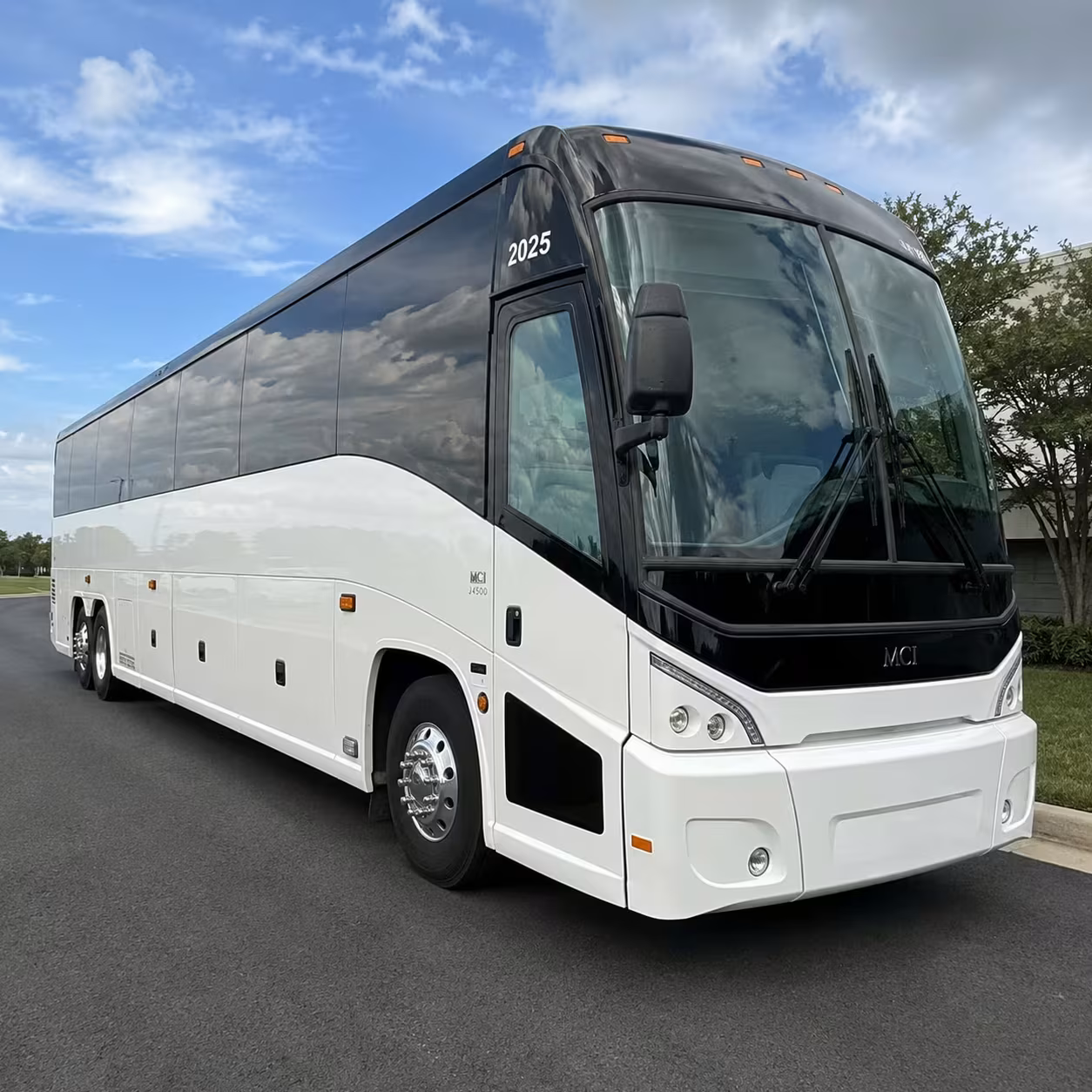 brooklyn charter bus rentals to boston philadelphia and d c