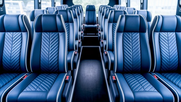 brooklyn 15 passenger minibus rental